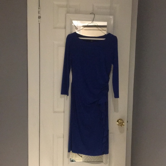 Pretty blue dress - Picture 2 of 3